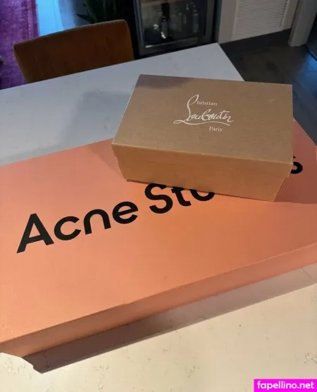 Queenally22 OnlyFans Thumbnail #HVBb6NVByS