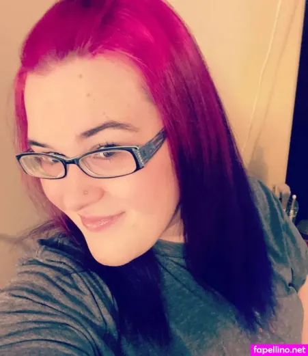 Queenamber OnlyFans Thumbnail #rVPoMMoXt3