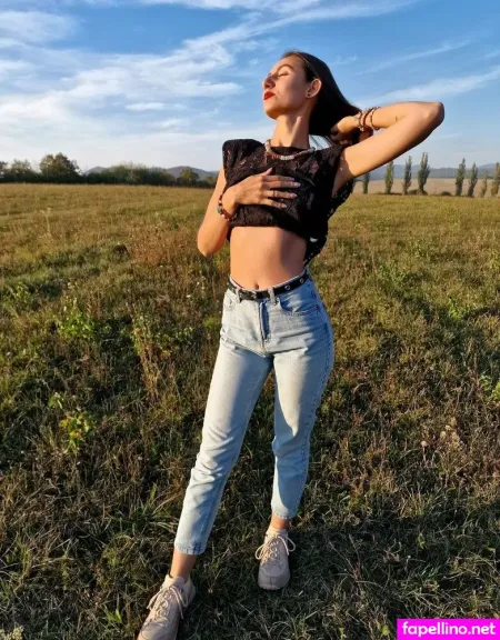 Queenathenaxxx OnlyFans Thumbnail #MfeTBE3iow