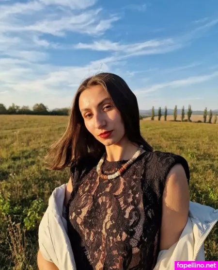 Queenathenaxxx OnlyFans Thumbnail #buc1tZHOJ1