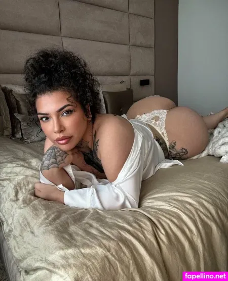 Queenazita 3 OnlyFans Thumbnail #drnqVjKis2