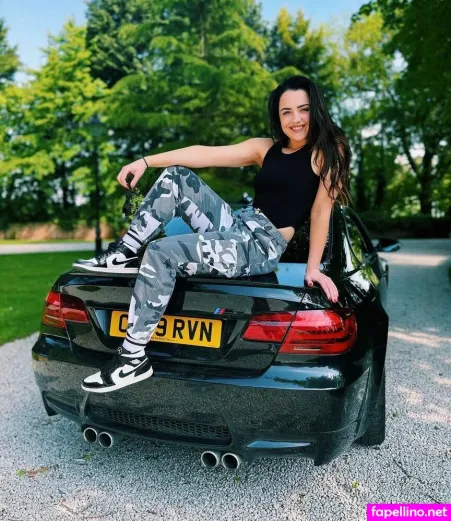 Queenb OnlyFans Thumbnail #l8rEsZ5hbY