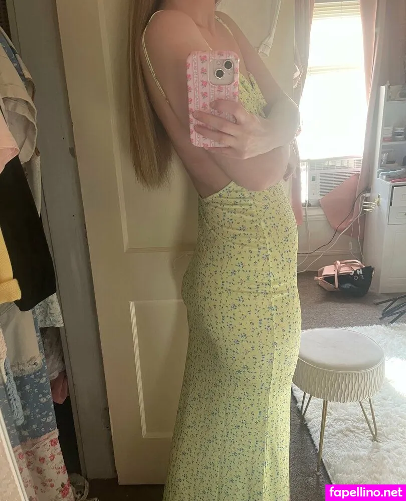 queenbaddie420, queenbaddie_20 Nude Leaked OnlyFans Photo #QGJ5Hz0hAx
