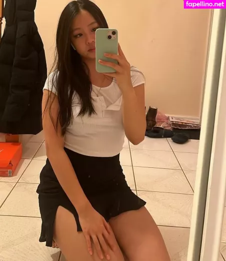 Queenbaddii OnlyFans Thumbnail #3huOG7fudv