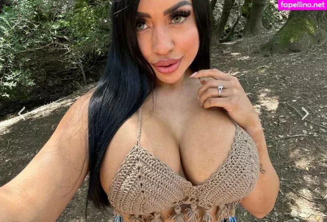 Queenbee Ortega OnlyFans Thumbnail #JezyprrdeW