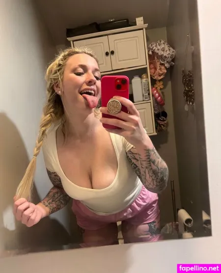 Queenbee6 7 OnlyFans Thumbnail #mpGzhiQUPS