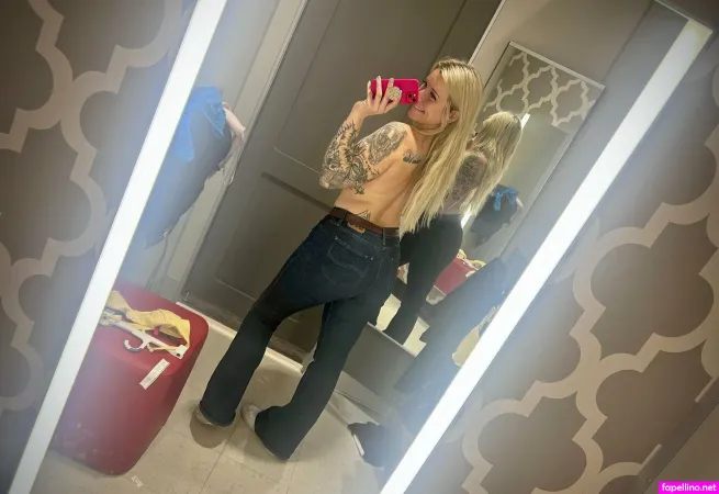 Queenbee6 7 OnlyFans Thumbnail #ztFUmdI6Io