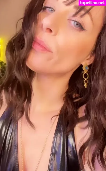 Queenbeealexandrialee OnlyFans Thumbnail #woxmRPkxak
