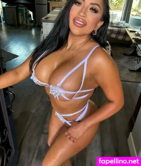 Queenbeeortega OnlyFans Thumbnail #AhJEkvmoH6