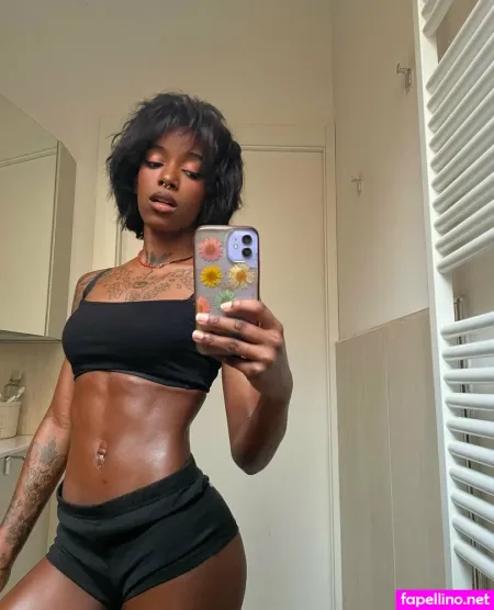 Queenblack699 OnlyFans Thumbnail #jv4O5RQXo9