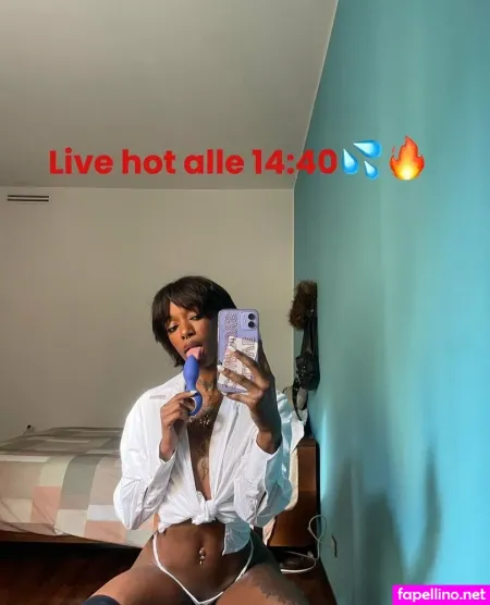 Queenblack699 OnlyFans Thumbnail #kaeDXZ4bKj