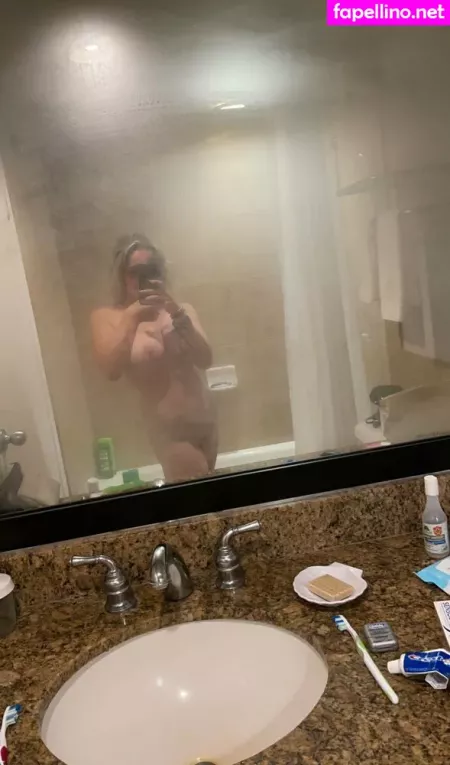 Queenbr3399 OnlyFans Thumbnail #BlooW6Zjm0