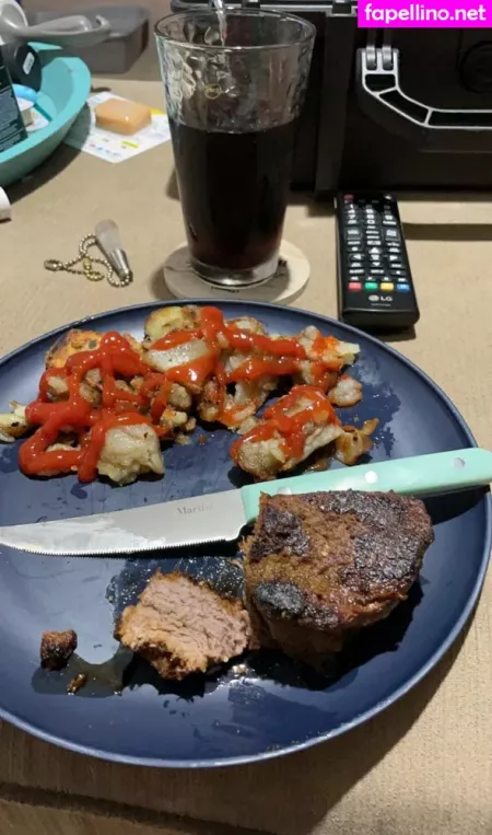 Queenbr3399 OnlyFans Thumbnail #Rka7K5JM2e