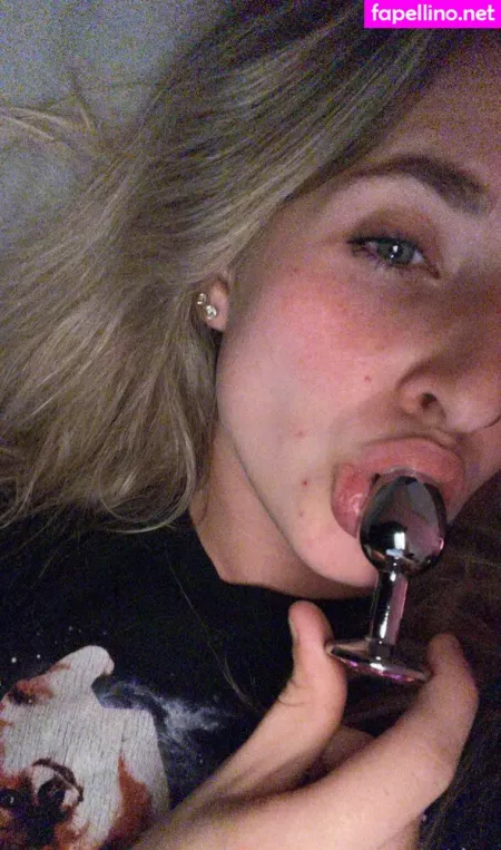 Queenbr3399 OnlyFans Thumbnail #aSdAihWCGP