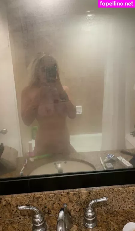 Queenbr3399 OnlyFans Thumbnail #yprdCzE85b