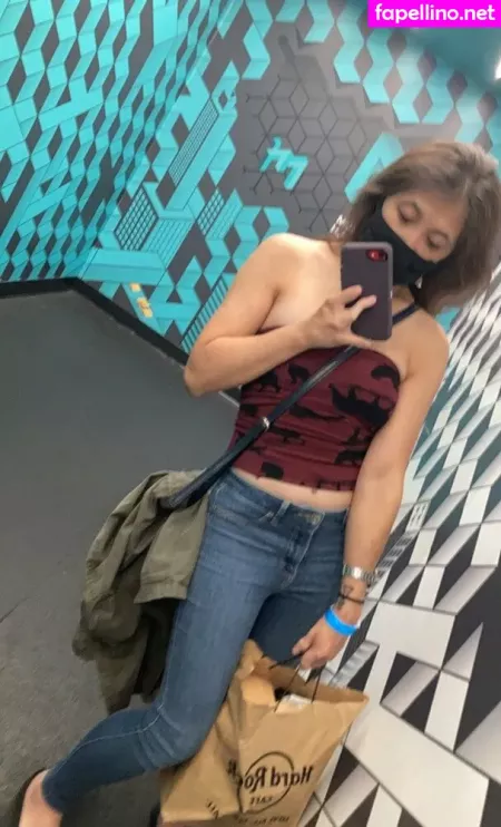 Queenbracee OnlyFans Thumbnail #m4eAhKAWUd