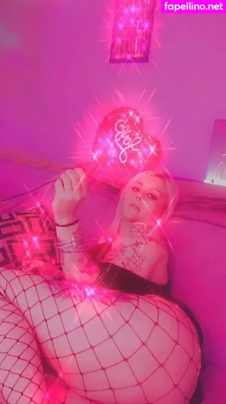 Queenbunni44 OnlyFans Thumbnail #WUHd9svHze