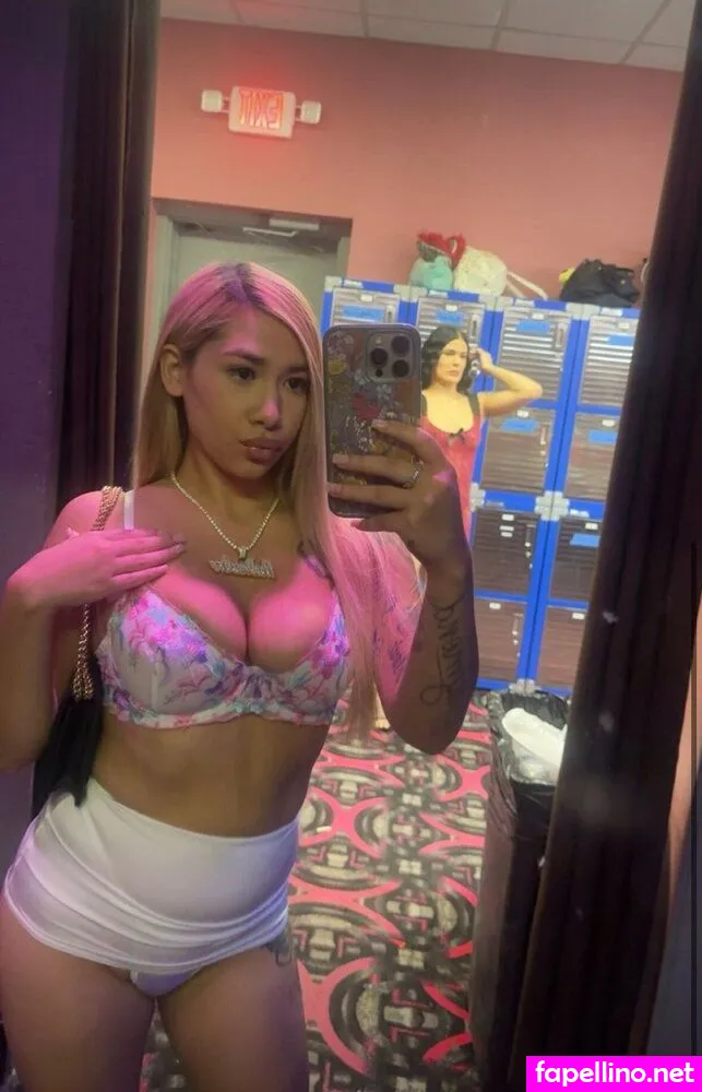 queencharmz7 Nude Leaked OnlyFans Photo #e8vZv0mALl