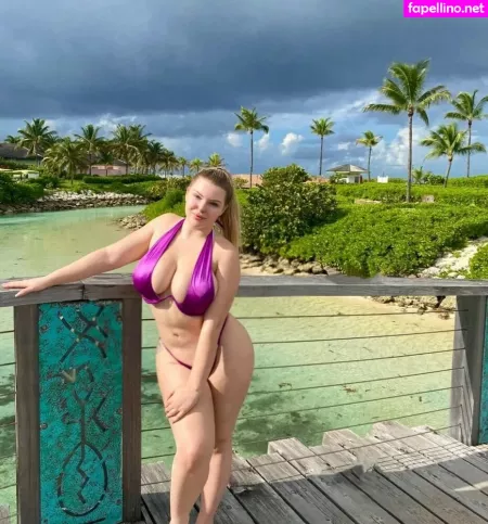 Queencherryb OnlyFans Thumbnail #pzI8MmLt2N