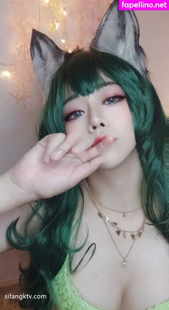 choc0late__milk, queencosth, queenhydracosplays Nude Leaked OnlyFans Photo #FAKks1OZLZ