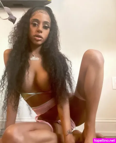 Queendeeee OnlyFans Thumbnail #5Xod0EJx21