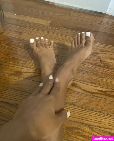 Queendeeee OnlyFans Thumbnail #80fkSz8mGF