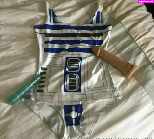 Queendevore1 OnlyFans Thumbnail #s5VkGSUNDp