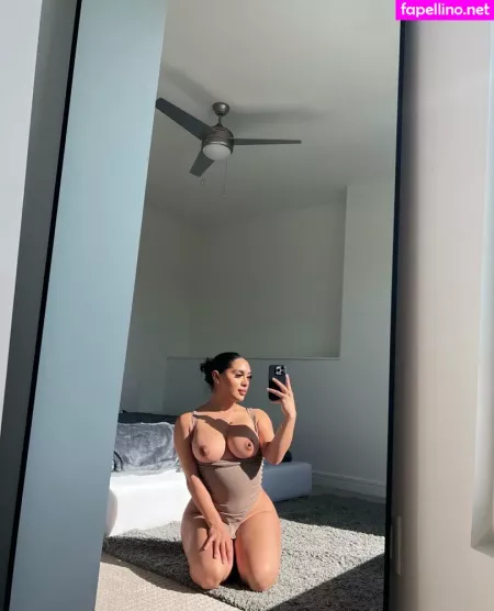 Queendreaaaa 2 OnlyFans Thumbnail #6vw8obf5TF
