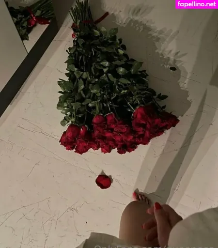 Queenece OnlyFans Thumbnail #TEmNyVltwx