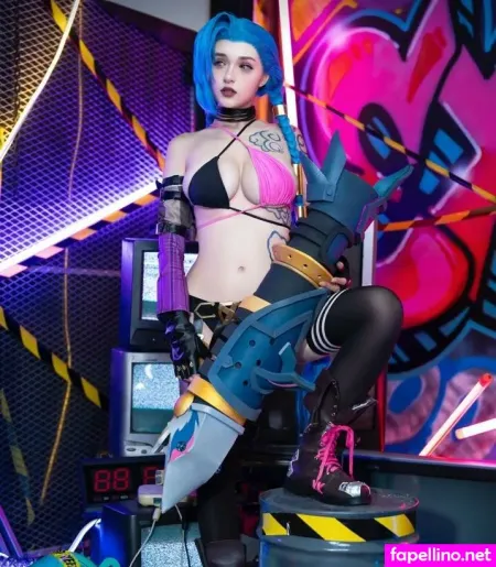 Queenfesch6 OnlyFans Thumbnail #4IxHtbM8wU