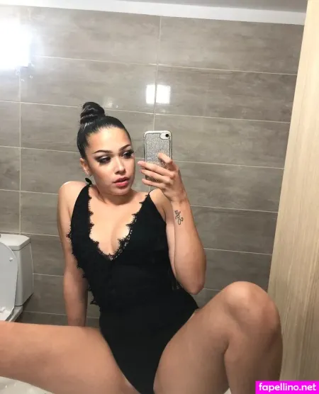 Queengeeo OnlyFans Thumbnail #uy6sR7lV0T