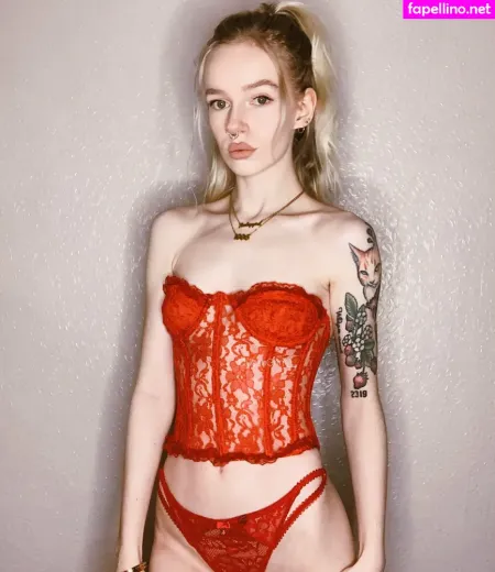 Queengem OnlyFans Thumbnail #0lSxSoUT9R