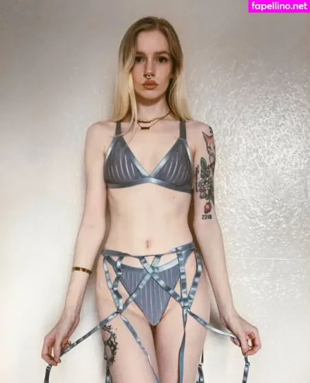 Queengem OnlyFans Thumbnail #6vzxUwIpvV