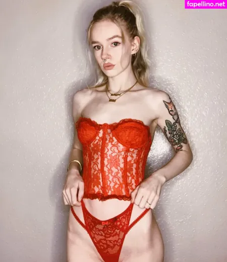 Queengem OnlyFans Thumbnail #zSTjax8bi3