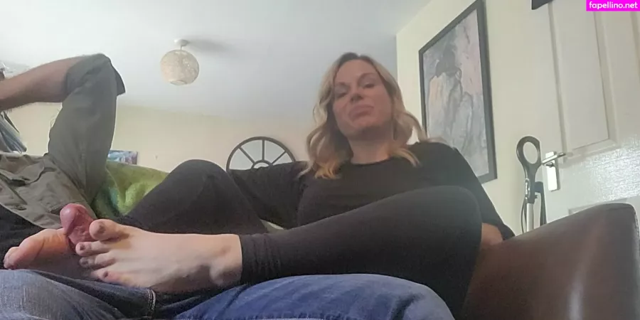 Queengf90lite OnlyFans Thumbnail #BJMGq9WElV