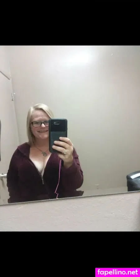 Queengreeneyes420 OnlyFans Thumbnail #EpkQlkPIHa