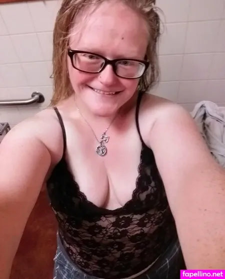 Queengreeneyes420 OnlyFans Thumbnail #T6lY1WlXtB