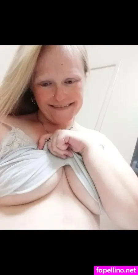 Queengreeneyes420 OnlyFans Thumbnail #gNy8E9QA49