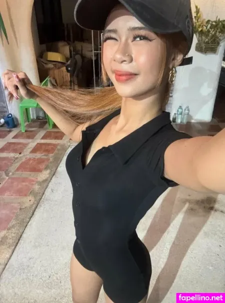 Queenie 18 OnlyFans Thumbnail #qSeqEnQicJ