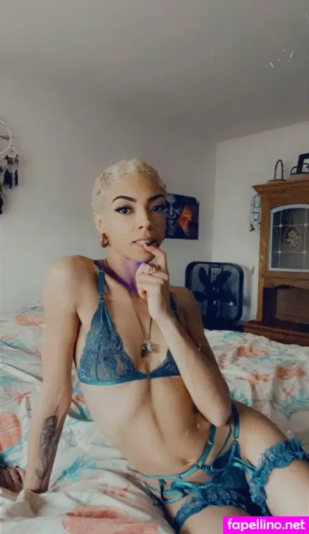 Queenie Free OnlyFans Thumbnail #RkDdLq6j6Q