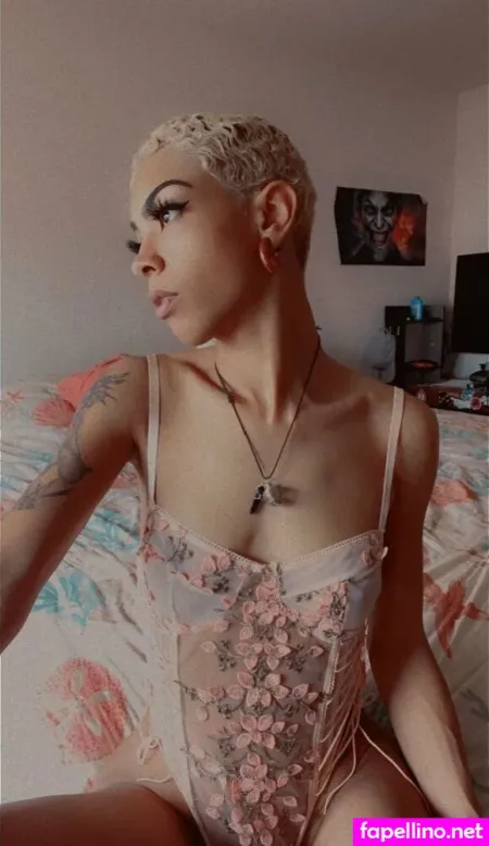 Queenie Free OnlyFans Thumbnail #yhB2LIykwg