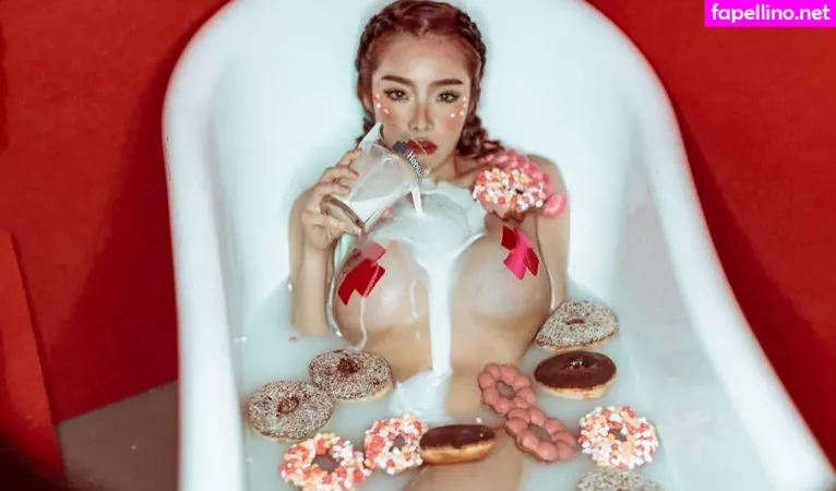Queenie Lam OnlyFans Thumbnail #iSNWvtPBHr