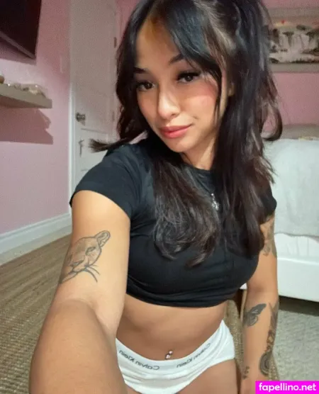 Queeniefit OnlyFans Thumbnail #GUhYnKlUjG