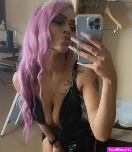 Queenjamie OnlyFans Thumbnail #jEILWHUWtl