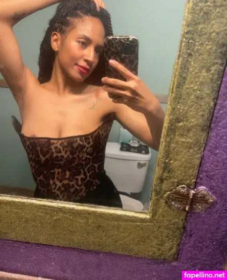 Queenjanine99 OnlyFans Thumbnail #HdWJzPyVY1