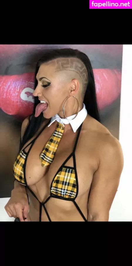 Queenkarma OnlyFans Thumbnail #CbNeUtTVlI