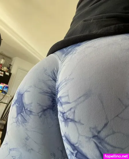 Queenkitty OnlyFans Thumbnail #CRzCdM9bxW