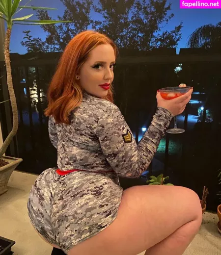 Queenkolle OnlyFans Thumbnail #TLyQqYHwf0