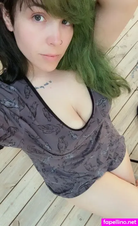 Queenkryptid OnlyFans Thumbnail #GMhqHRvD01