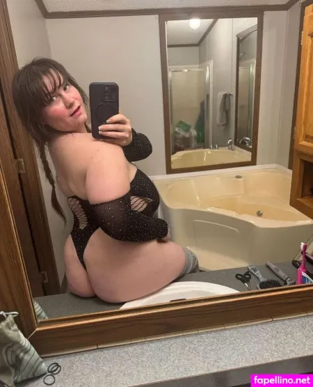 Queenleia195 1 OnlyFans Thumbnail #KSN3aVyglY
